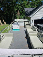 1993 Sylvan Pontoon Boat