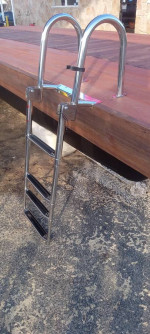 Woven Vinyl, Carpet or Wood Decked Pontoon Boat Docks