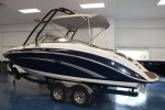 2011 242 Yamaha