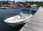 2000 Boston Whaler Ventura 16
