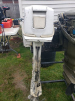 9.9 HP with 15 Carburetor Evinrude Long Shaft Outboard 1978