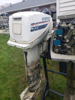 9.9 HP with 15 Carburetor Evinrude Long Shaft Outboard 1978