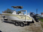 2006--21' SEA FOX 216 CC--200 YAMAHA 4-STROKE 400 HRS