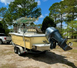 2000 Sea Pro 235 Center Console