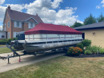 Pontoon Boat