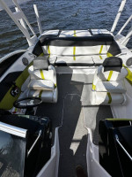 2015 Four Winns H190RS