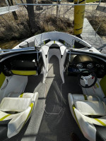 2015 Four Winns H190RS