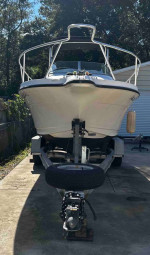 2000 Bayliner Trophy Walkaround Fishing Boat