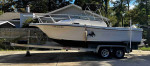 2000 Bayliner Trophy Walkaround Fishing Boat