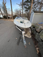 2000 Bayliner Capri Sport LX 20.5 feet V8