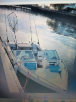 1985 17ft mel-hart bow riders