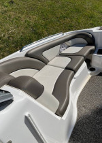 Yamaha 242 Limited 11-Person Bowrider - 2011 Model with Trailer