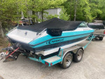 Interceptor 23' Caravelle Boat v8 Ford