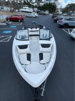 2021 Tahoe 550TS Boat