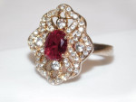 LOVELY LADIES RED & WHITE TOPAZ RING ~ COSTUME JEWELRY SIZE 9