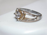 LADIES ORNATE WHITE TOPAZ HEART COSTUME JEWELRY RING ~  SIZE 6.5