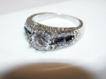 LADIES ART DECO BLUE & WHITE TOPAZ COSTUME JEWELRY RING ~ SIZE 7