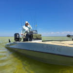 TALON F-20 FLATS BOAT