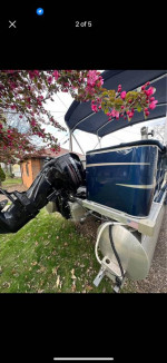 2017 mercury pontoon boat