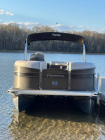 2015 Premier Sunstation