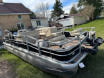 Misty Harbor Pontoon