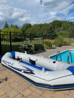 Inflatable rowboat (or dinghy) for sale! INTEX Mariner 3
