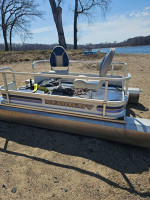 Mini Pontoon