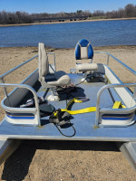 Mini Pontoon