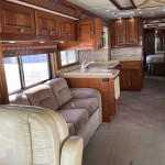 2005 MONACO SAFARI 40.5 ft.