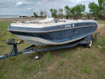 1990 DECK BOAT