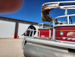 2021 Suntracker Pontoon