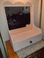Jewelry Box with Mirror