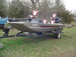 1990 Bass Tracker 17 ft Boat with Trailer  1976 85hp Outboard Motor