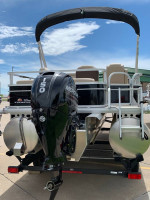 Pontoon/Tritoon