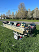 14 foot Aluminum Boat with motor and trailer