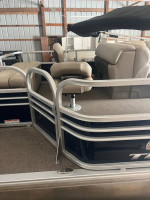 2023 suntracker pontoon