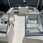 2005 Sea Hunt Escape 186
