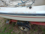 Sailing dinghy