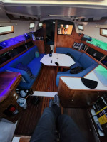1986 Hunter 31 Sailboat with1yr Marina Slip