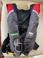 Kent A 33 Inflatable Life Jacket