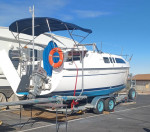 Hunter 26 (260) Sail Boat, dual axel trailer, Honda 9.9 Motor
