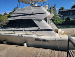 2000 Riviera Project 3900 open flybridge