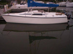 Hunter 23 wing keel sloop