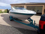 SEA RAY SPORT BOAT