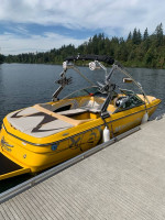 Mastercraft X2 ***LOW HOURS