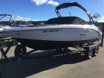 2021 Chaparral 23' Surf
