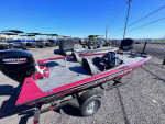 2024 Tracker Boats PRO TEAM 175 TXW