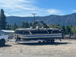 2023 Veranda 25’ Pontoon Boat - only 31 hours