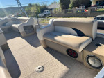 Sun Tracker Party Barge 21 Pontoon