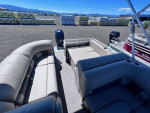 2024 Sun Tracker Party Barge 22RF